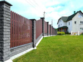 Висота паркану між сусідськими ділянками: які норми визначені законодавством 