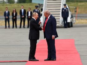 Зустріч Путіна і Трампа на Алясці: головні підсумки та ключове із заяв Президентів