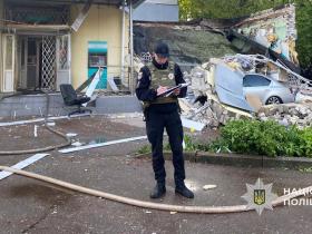 "Пограбування віку": злочинці прокопали тунель до сховища банку в Чернігові, а потім підірвали його, щоб вкрасти 5,5 млн