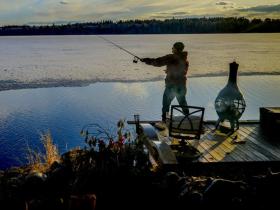 З 1 листопада в Україні стартує осінньо-зимова заборона на вилов риби у зимувальних ямах: які штрафи загрожують порушникам?