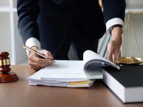 Порядок оскарження дій виконавця особою, яка не є стороною виконавчого провадження