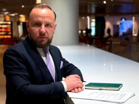 Відмінність між "зняттям" і "виключенням" з військового обліку