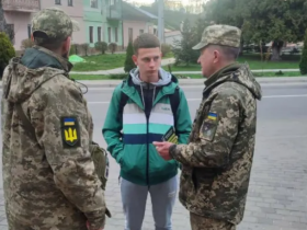 Працівники ТЦК не мають права затримувати громадян та примусово доправляти їх до центрів комплектування, - апеляційний суд