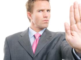 Зупинення провадження до рішення КСУ