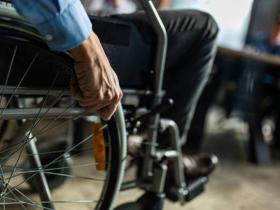 Які виплати й пільги для I, II та III груп інвалідності будуть у 2026 році в Україні