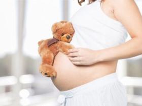 Допомога у зв’язку з вагітністю та пологами: кому, коли та в якому розмірі її призначають