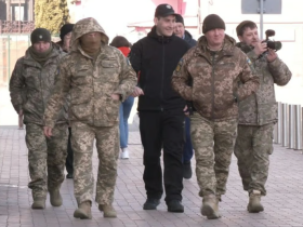 Працівники ТЦК не мають права затримувати громадян і доправляти їх до центрів комплектування, - апеляційний суд