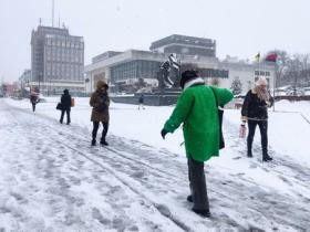 Як діяти у разі травмування через сніг та ожеледицю і хто відповідає за неприбрані вулиці - роз'яснення Мін'юсту