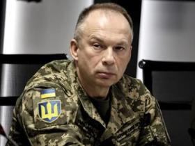 Фортифікації, загородження, "антидроновий" захист та підготовка населених пунктів до оборони: Сирський провів нараду