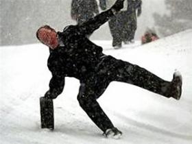 Ожеледиця та похолодання: на що звернути увагу на роботі (поради від Держпраці)