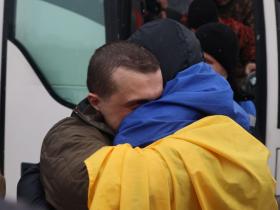 Обмін полоненими: додому повернулося 157 українців
