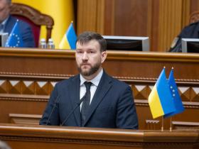 До Парламенту буде подано законопроект, який запроваджує гарантовану базову пенсію на рівні не менше 6000 грн