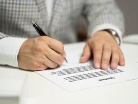 Звернення профспілки до власника підприємства з вимогою про звільнення керівника