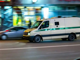 Угорщина взяла в заручники інкасаторів «Ощадбанку» і викрала гроші з двох машин, — МЗС України