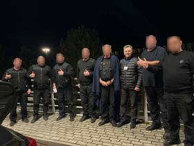 Україна вже повернула інкасаторів, яких взяла в заручники Угорщина