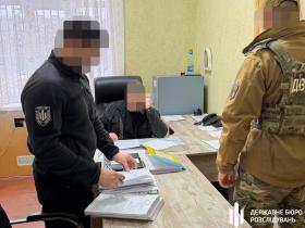 Начальник ТЦК на Полтавщині бронював чоловіків «на папері»: ДБР повідомило йому про підозру
