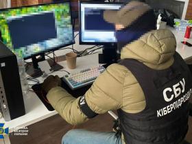 СБУ та Нацполіція викрили у Києві масштабне угруповання, яке займалося легалізацією іноземців у країнах ЄС