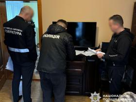 Нацполіція проводить 70 обшуків у медзакладах по всій Україні: розслідують схеми привласнення бюджетних коштів