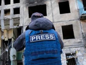 Росія скоїла 901 злочин проти медіа та журналістів в Україні за чотири роки та місяць великої війни