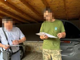 Колишньому міністру інфраструктури, а нині військовослужбовцю Омеляну повідомлено про підозру в ухиленні від військової служби