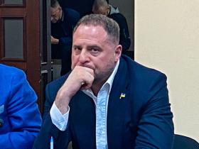 Суд відправив Андрія Єрмака під варту з альтернативою застави у 140 млн грн