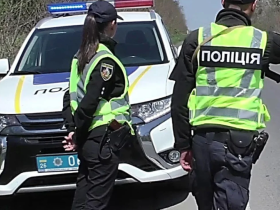 Нагадування для водіїв: 11 законних підстав для зупинки авто поліцією