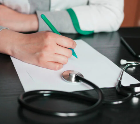 Оновлено форму висновку лікарсько-консультативних комісій щодо потреби в постійному сторонньому догляді - МОЗ