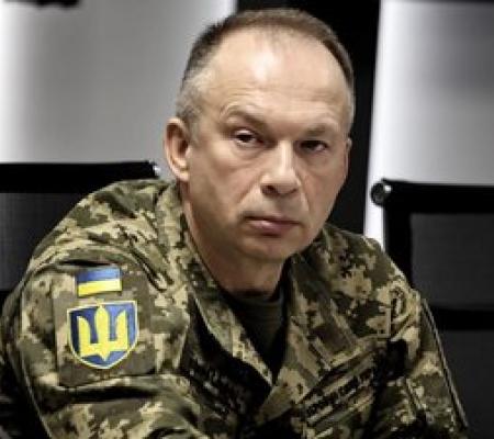 Фортифікації, загородження, "антидроновий" захист та підготовка населених пунктів до оборони: Сирський провів нараду
