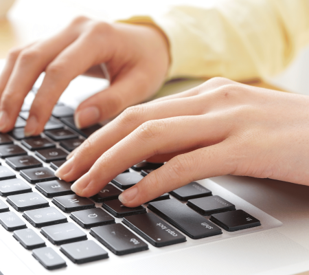 Кібербулінг: як розпізнати, що робити та куди звертатись щоб убезпечити дитину