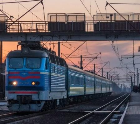 З потягів можуть евакуювати під час тривоги: Укрзалізниця запроваджує нові правила безпеки