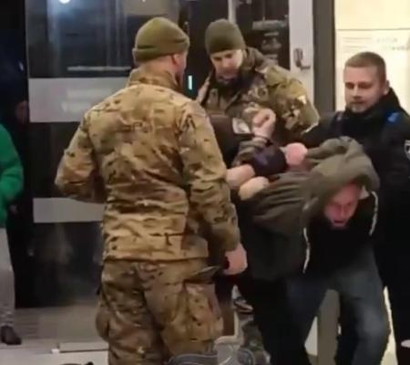 Депутати пропонують заборонити ТЦК проводити "силову мобілізацію" - до ВР подано відповідний законопроект