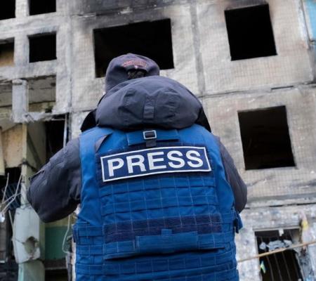 Росія скоїла 901 злочин проти медіа та журналістів в Україні за чотири роки та місяць великої війни