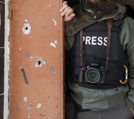 Від початку вторгнення в Україну Росія скоїла 937 злочинів проти медіа і журналістів