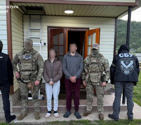 Депутат і поліцейський організували масштабну схему переправлення чоловіків через держкордон: деталі