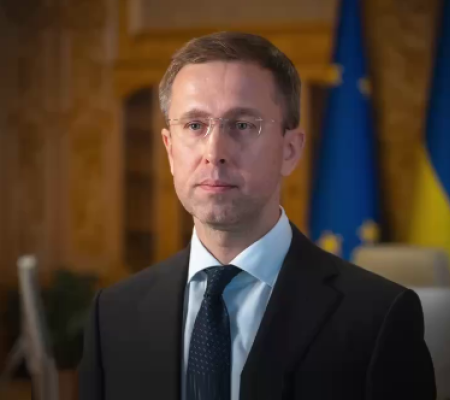 Уряд ухвалив рішення, яке визначає пріоритетність державних видатків, зокрема на оборону, пенсії, соцвиплати та зарплати бюджетникам, - Корецький