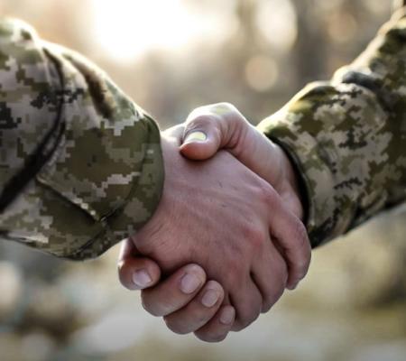 Як діяти військовослужбовцю, якщо під час виконання наказу виникає конфлікт інтересів: Кабмін схвалив відповідний законопроект