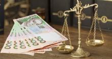 Про звільнення споживачів від сплати судового збору