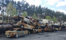 "Кладбище автомобилей" в Ирпене: последствия "русского мира" в фоторепортаже 