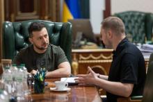 Президент України та очільник МВС обговорили створення Єдиного реєстру зброї 