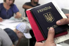 Як отримати довідку ВПО, якщо немає прописки на окупованій території — роз'яснення юристів
