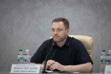 В українських школах будуть працювати спеціалісти з безпеки - Денис Монастирський