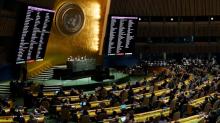 ООН ухвалила резолюцію, яка закликає рф зупинити бойові дії та вивести війська з України, а також підтримала українську «формулу миру»