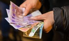 Увага! Уряд відтермінував нові правила виплати допомоги для ВПО, які повинні були запрацювати з 1 серпня
