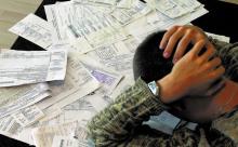 Уряд заборонив стягувати борги та штрафи за комунальні послуги на територіях бойових дій