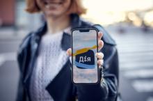 Перереєстрація авто, зміни ФОП, е-Підприємець: На Diia Summit було презентовано нові послуги у Дії