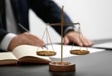 Позовні вимоги до державного нотаріуса чи державної нотаріальної контори?