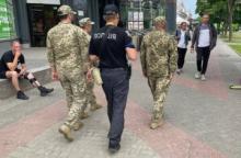 Співробітники ТЦК не уповноважені затримувати осіб але в суді це довести складно