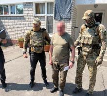 ДБР викрило запорізького ексвоєнкома на "фіктивних" бойових виплатах підлеглим: справу скеровано до суду