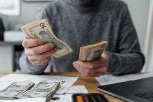 Громади та ветеранські організації можуть взяти участь у грантовій програмі: деталі проекту та умови участі