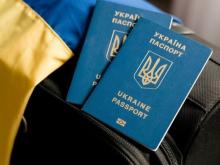 МЗС відновлює надання консульських послуг для чоловіків за кордоном але є нюанс